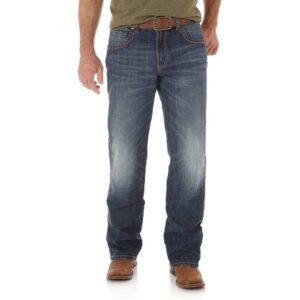 Wrangler  
		Men's Retro Relaxed Fit Bootcut Jeans