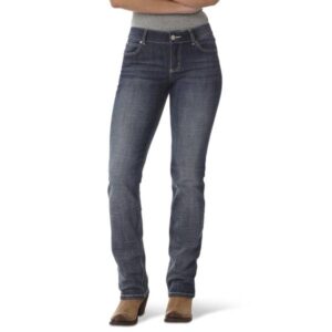 Wrangler  
		Women's Straight Leg Jeans